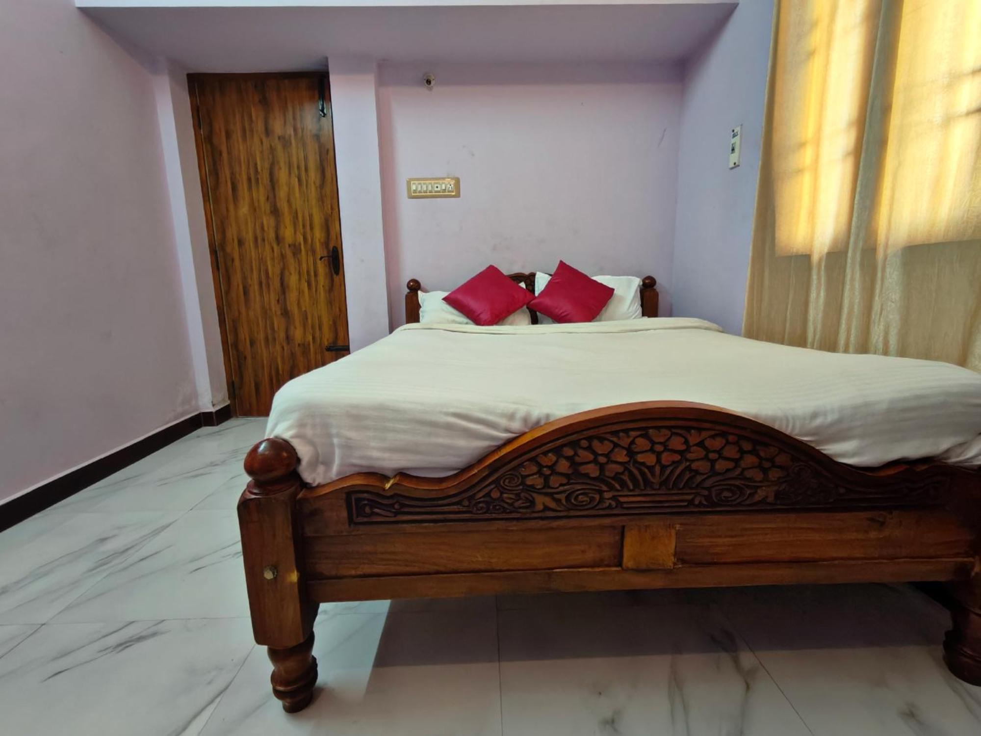 Le Cadillac Bungalow Pondicherry Exterior foto